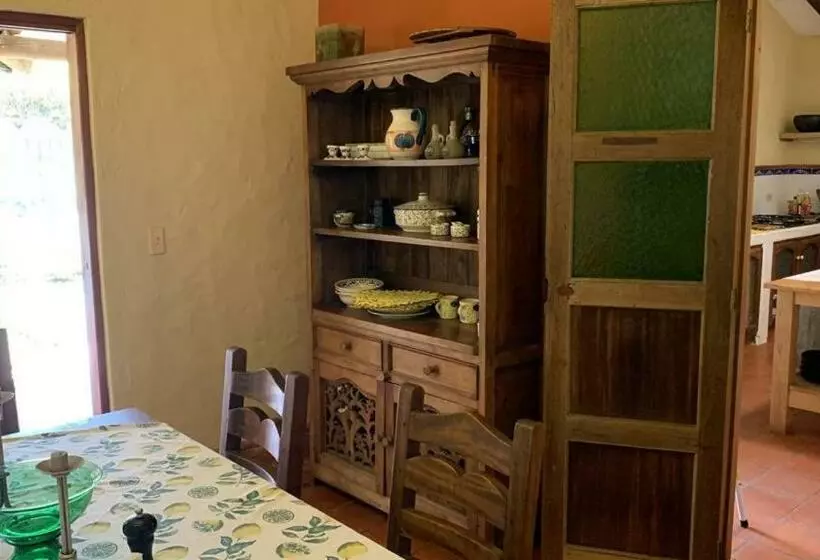 El Caserón