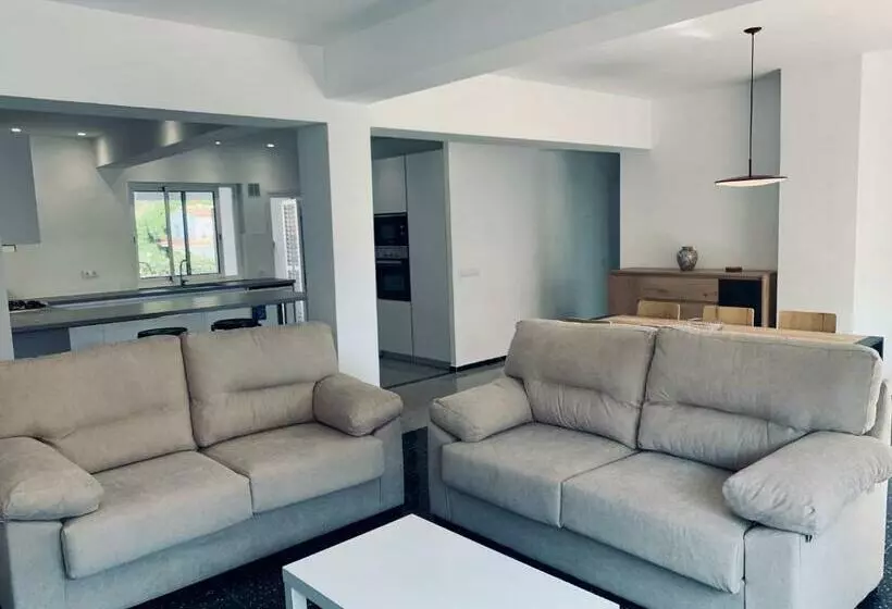 Hauzify I Apartament Riera