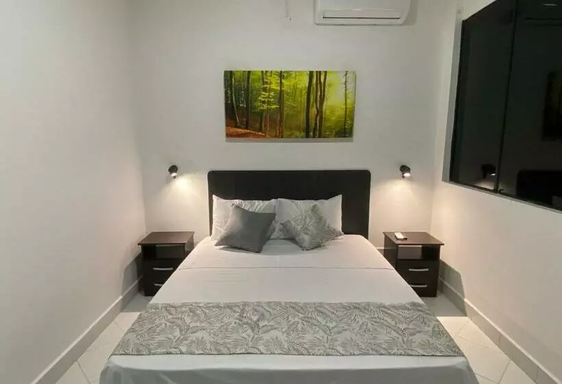 ホテル Campo Godoy