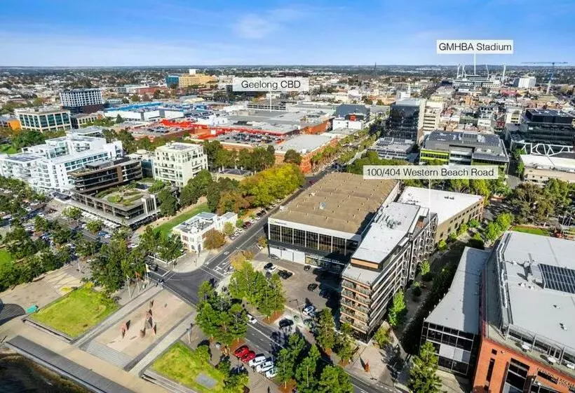 Pier Point 404  Luxe On Geelong Waterfront, 2 Bdrm