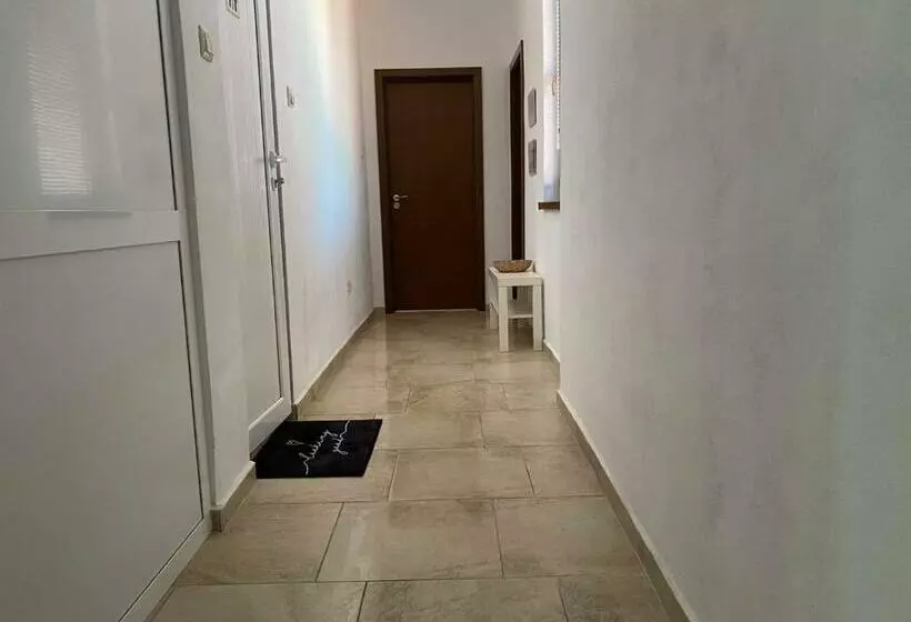 петрови
