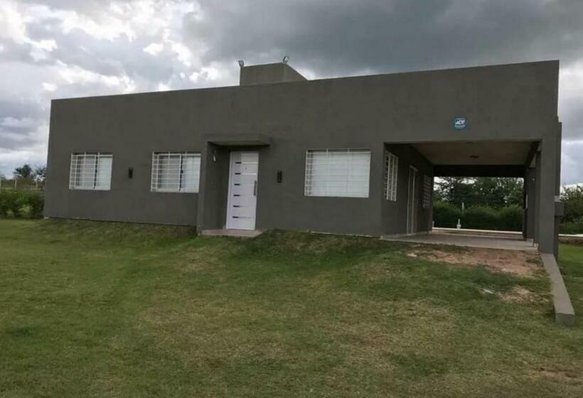 Alquiler Temporal Casa Bialet Masse Con Pileta, Cancha De Fútbol, Mesa De Pool Y Ping Pong