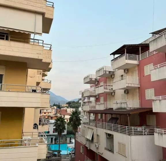 Apartament Fieri