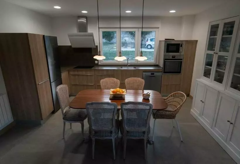 El Rincón De Lokiz. Disfruta Navarra Al Natural