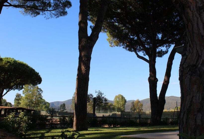 فندق Tennis Rocchette Resort