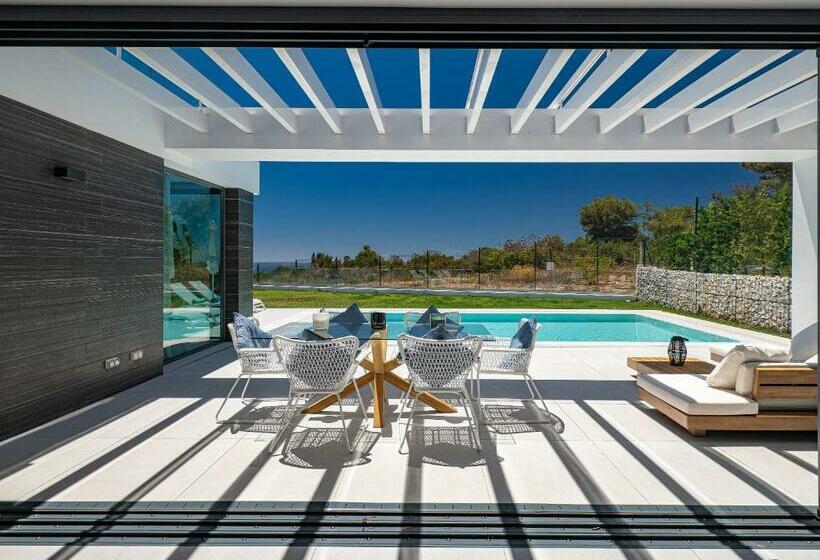 Villa Moderne à 700m De La Plage Avec Vue Mer