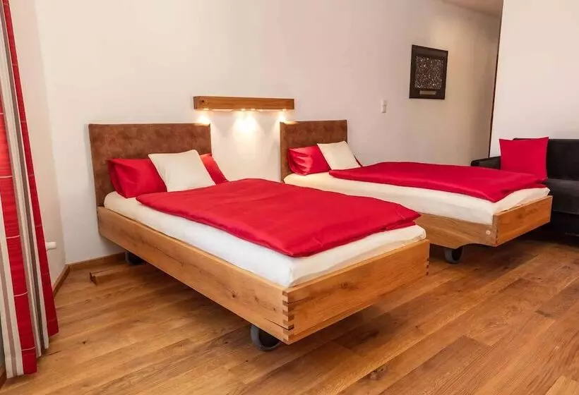 Hotelli Garni Zum Schwan