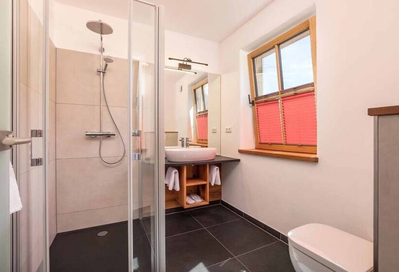 Отель Garni Zum Schwan