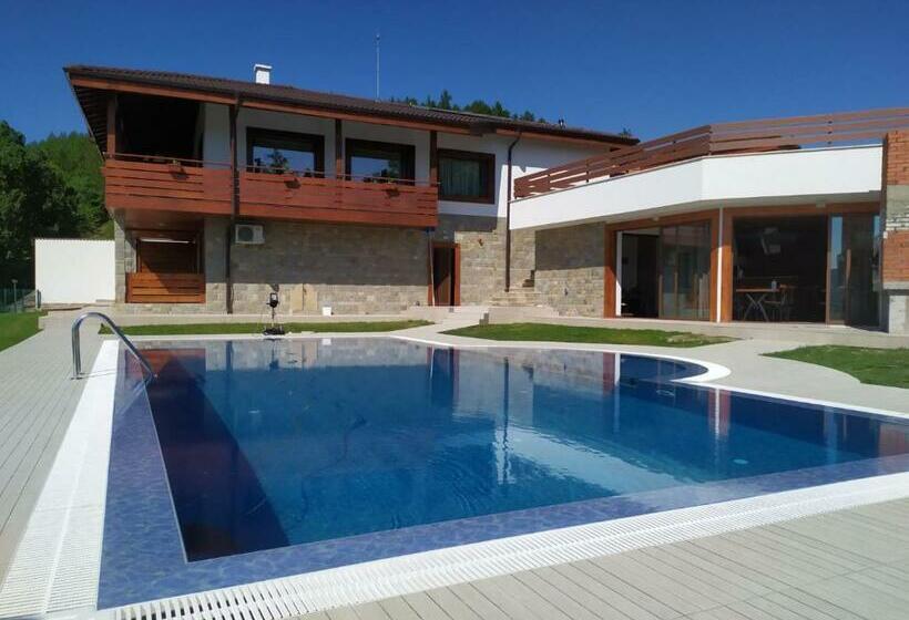 بنسيون вила болярка   релакс