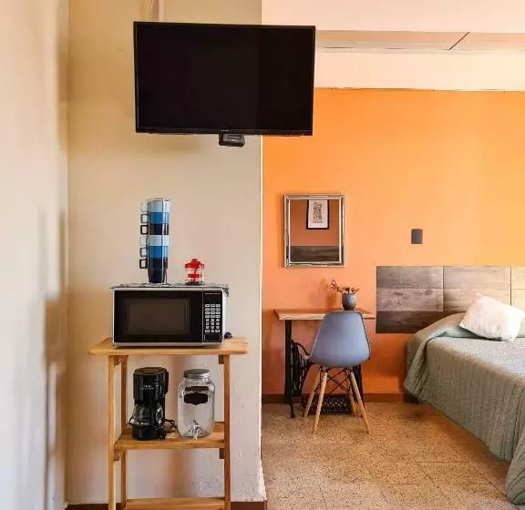 پانسیون H. Galaxia