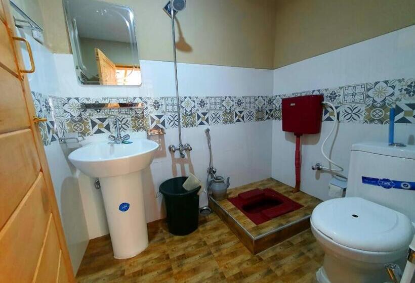 پانسیون Hikk Inn