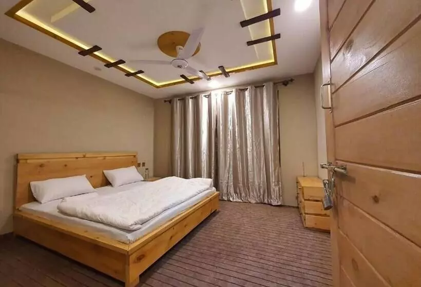پانسیون Hikk Inn