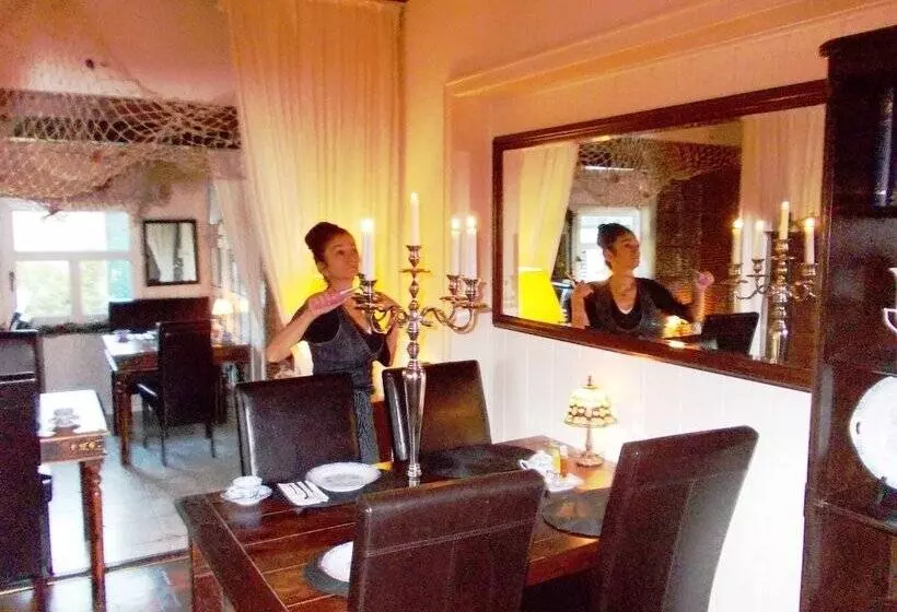 Aamiaismajoitus (B&B) Strandnest Büsum