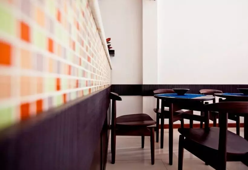 Cinnamon Hotel Hanoi