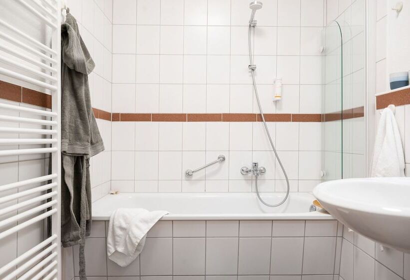 فندق Alte Fischereischule