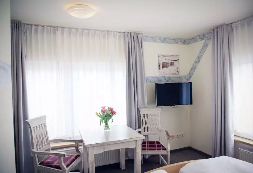 酒店 Altes Kurhaus