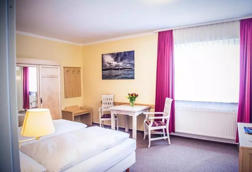 酒店 Altes Kurhaus