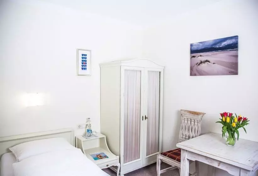 酒店 Altes Kurhaus