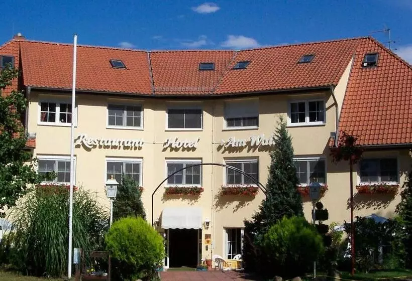 Hotelli Am Wald B&b