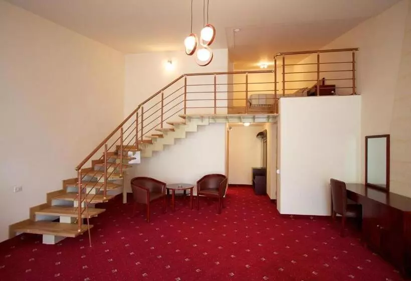 هتل Best Resort Aghveran