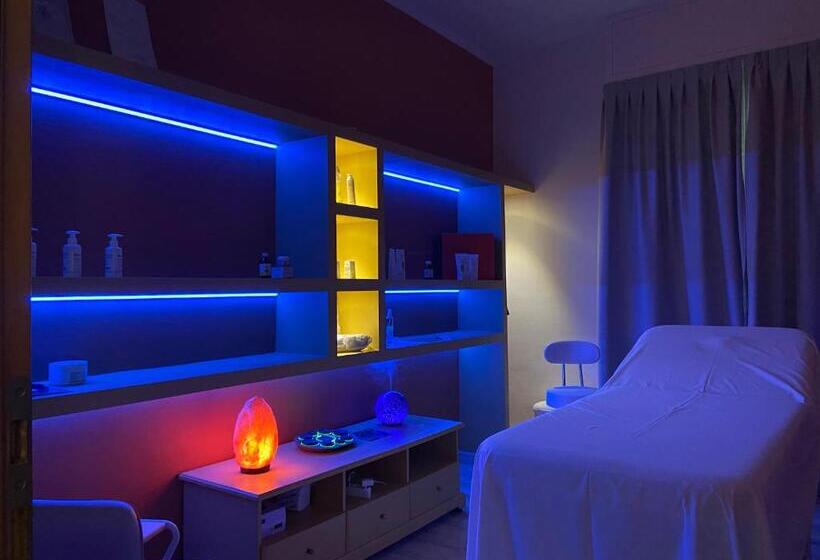 هتل Butterfly Wellness & Spa