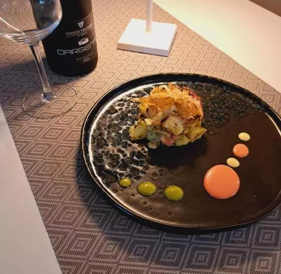 هتل Butterfly Wellness & Spa