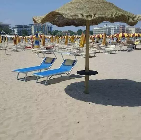 هتل Butterfly Wellness & Spa