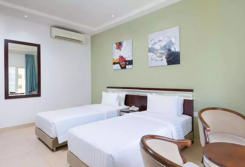 هتل Centara Life Muscat Dunes