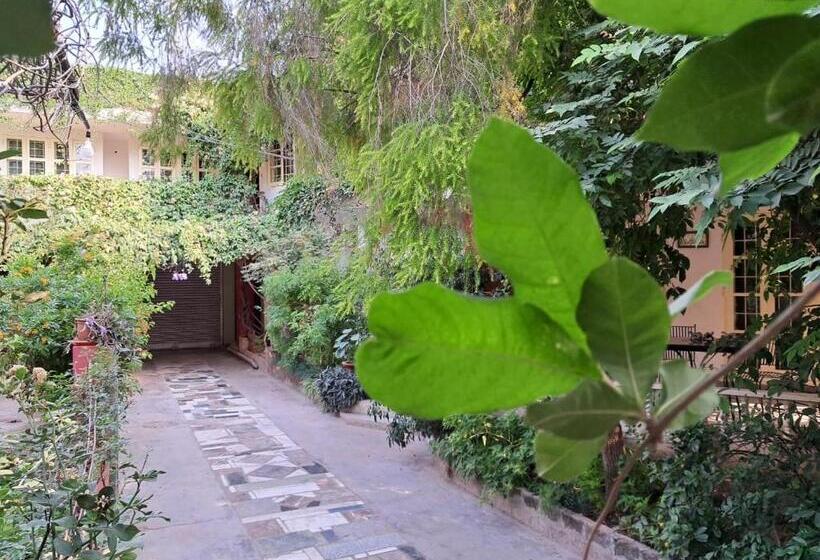 בית מלון כפרי Vijaya S Homestead Jaipur