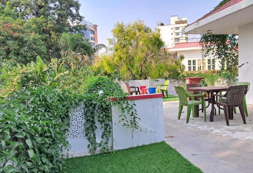 בית מלון כפרי Vijaya S Homestead Jaipur