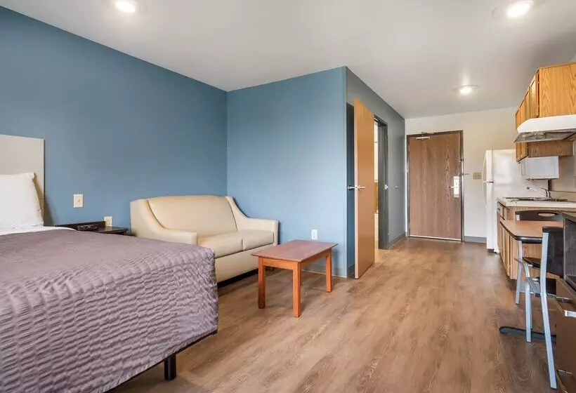 Отель Extended Stay America Select Suites Fort Myers