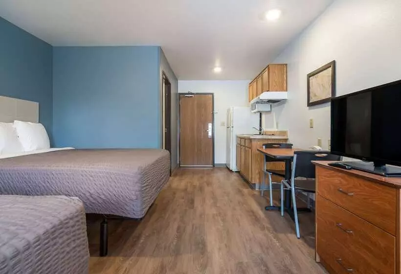 Отель Extended Stay America Select Suites Fort Myers