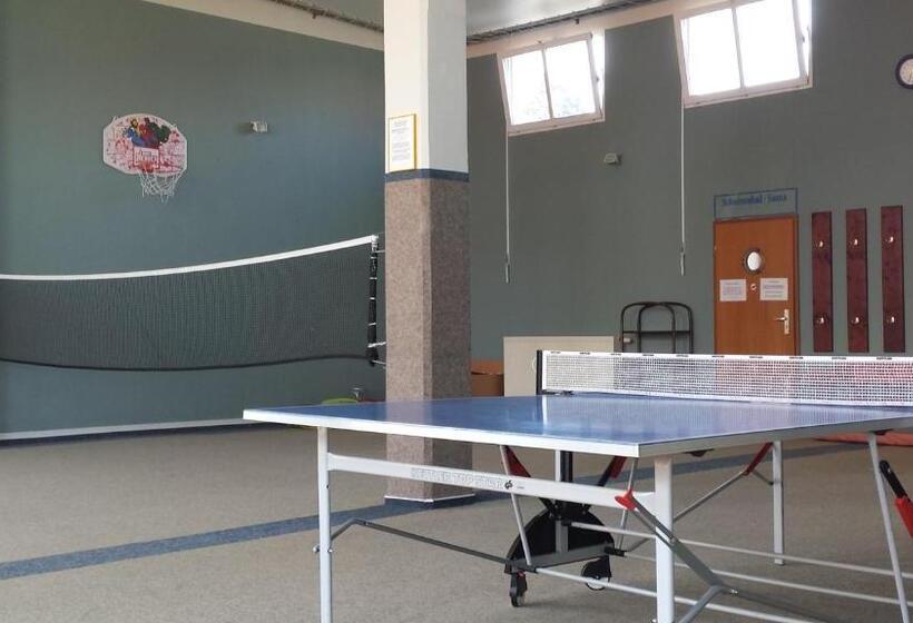 酒店 & Ferienanlage Kapitäns Häuser Breege