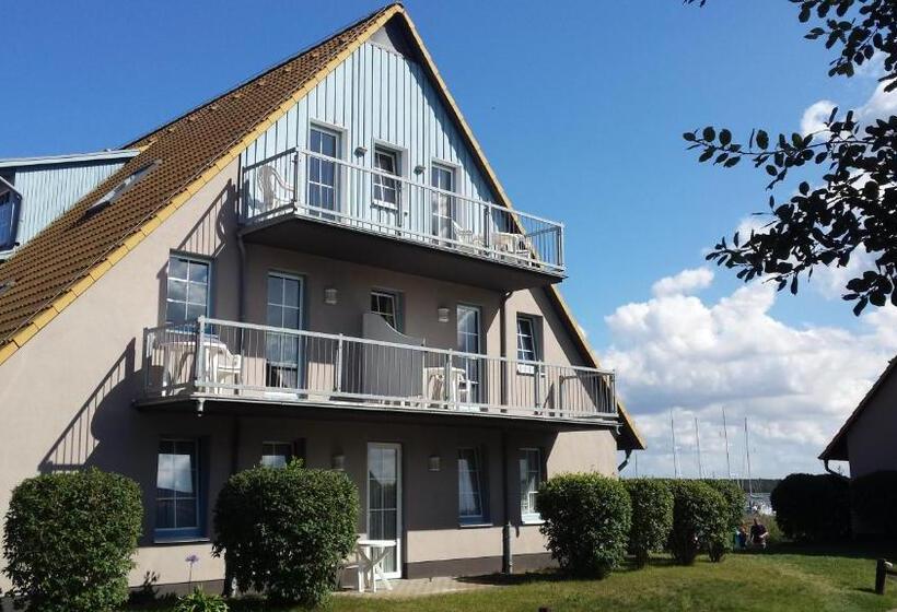 酒店 & Ferienanlage Kapitäns Häuser Breege