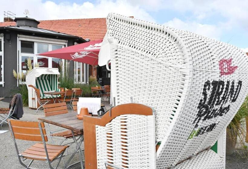 酒店 & Ferienanlage Kapitäns Häuser Breege