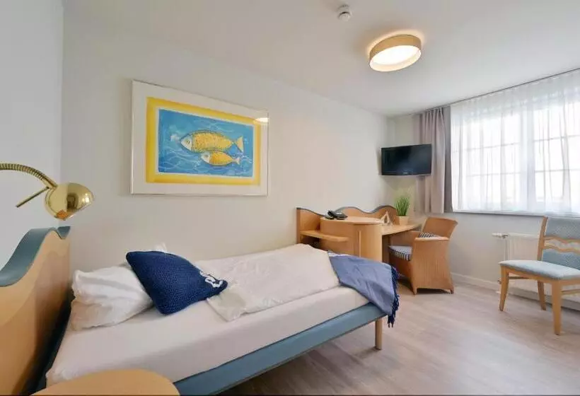 בית מלון כפרי & Ferienanlage Kapitäns Häuser Breege