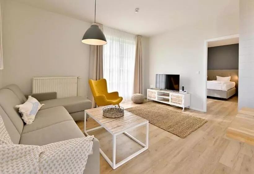 בית מלון כפרי & Ferienanlage Kapitäns Häuser Breege