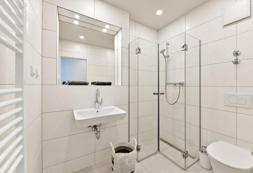 酒店 & Ferienanlage Kapitäns Häuser Breege