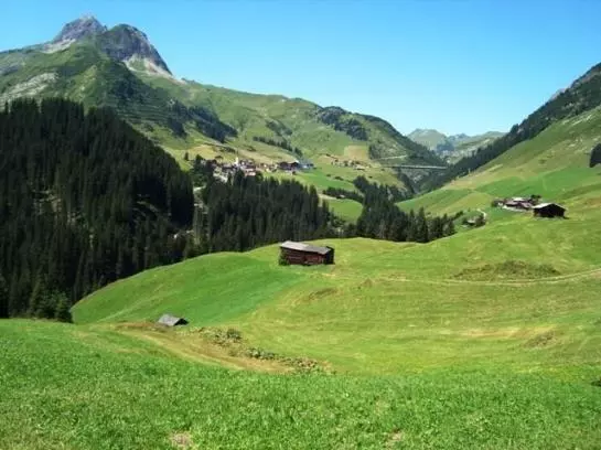 Отель Haus Kristall