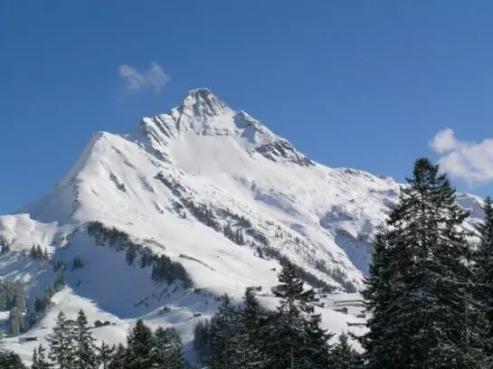 Отель Haus Kristall