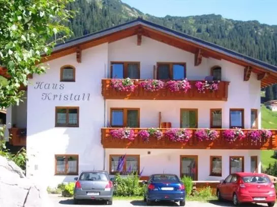 Отель Haus Kristall