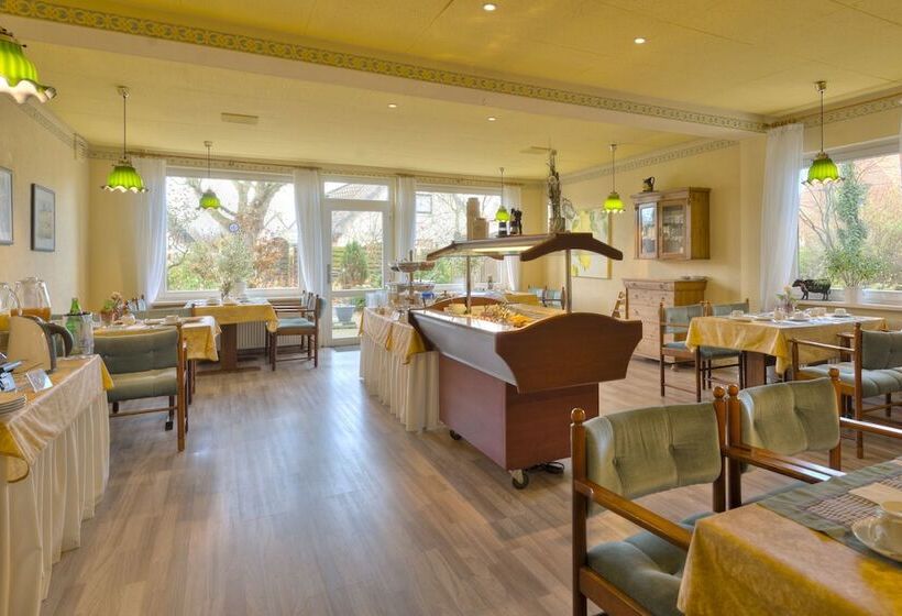 Отель Morgensonne Garni