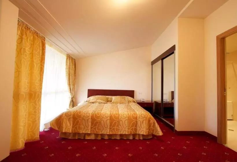 هتل Best Resort Aghveran
