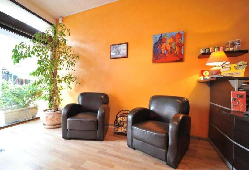 هتل Urban By Balladins Perpignan