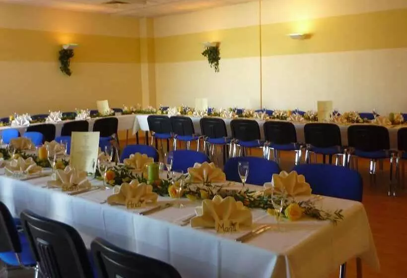 Komforthotel Grossbeeren Stadt Gut