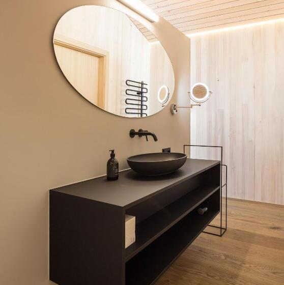 بنسيون Holzgauer Haus