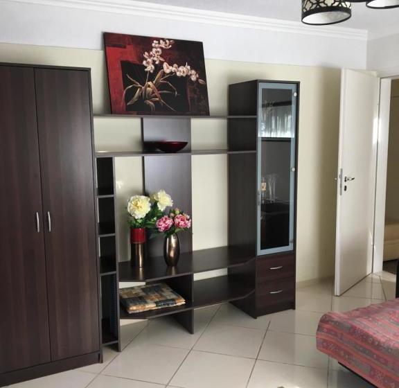 بنسيون Villa Lux