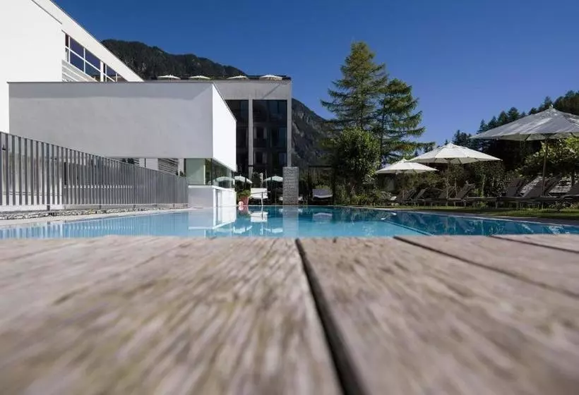 Valavier Aktivresort