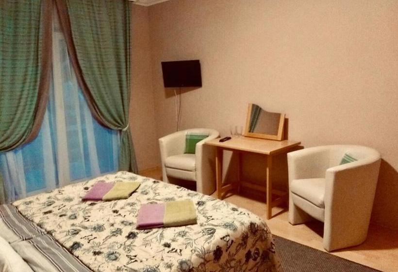 بنسيون Villa Lux