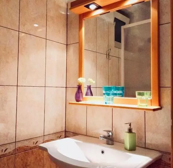 پانسیون Villa Lux